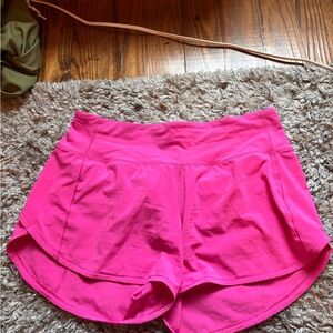 lululemon hot pink speed up shorts
